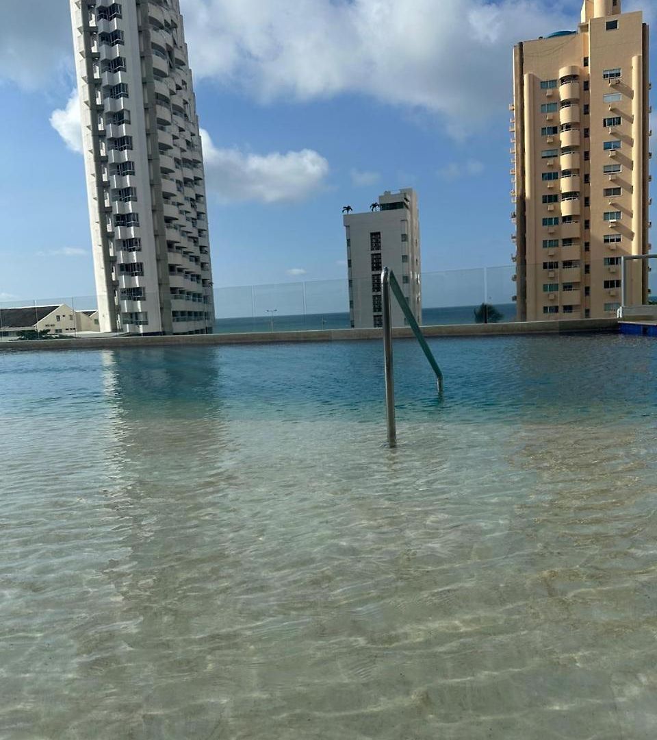 Espectacular Vista Al Centro Y Al Mar *